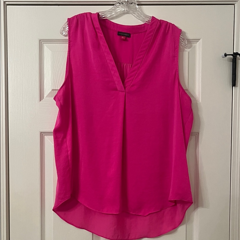 Vince Camuto Fuchsia Sleeveless Blouse HOT color! Size XL. Like new